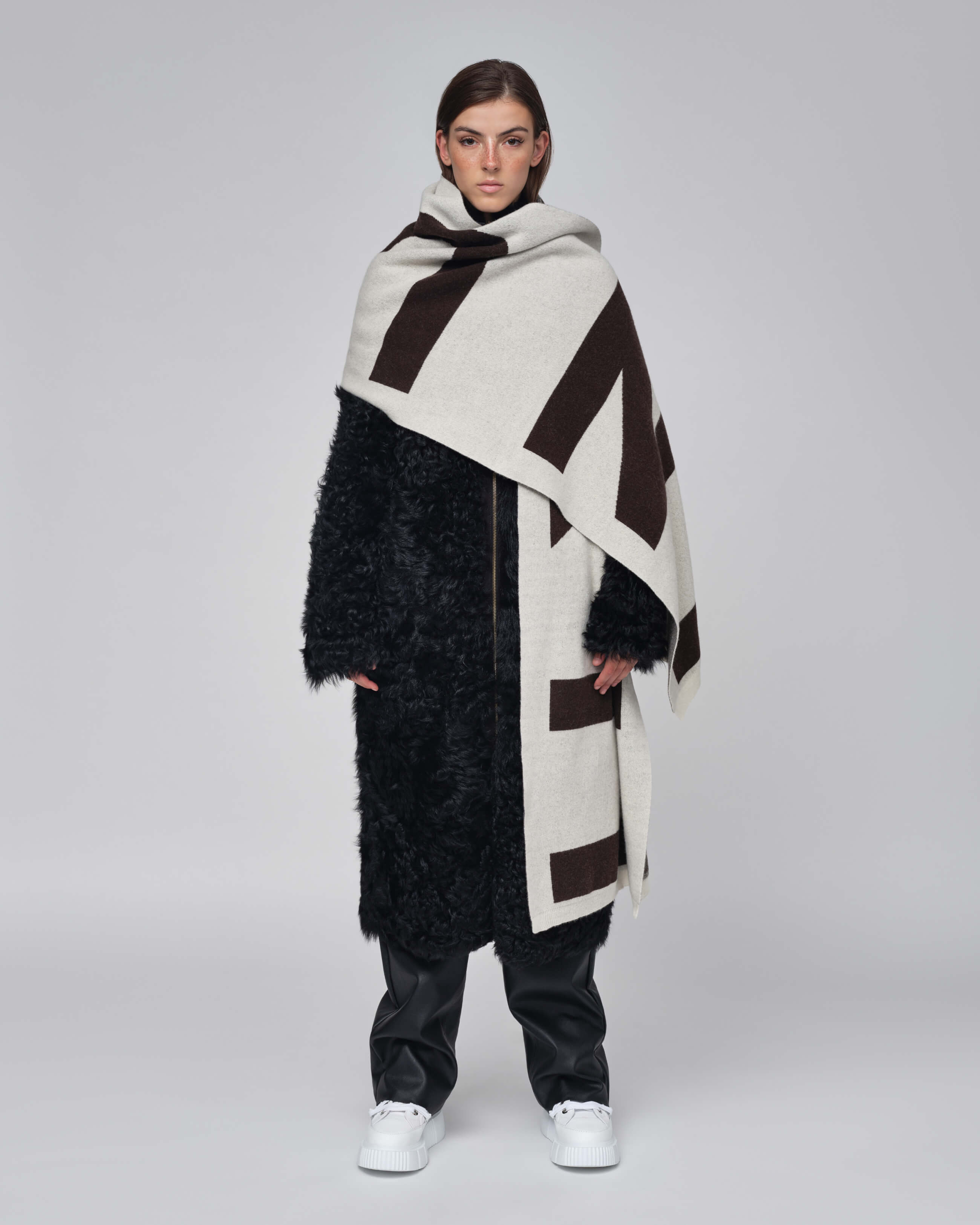 Jacquard Scarf INUIKII