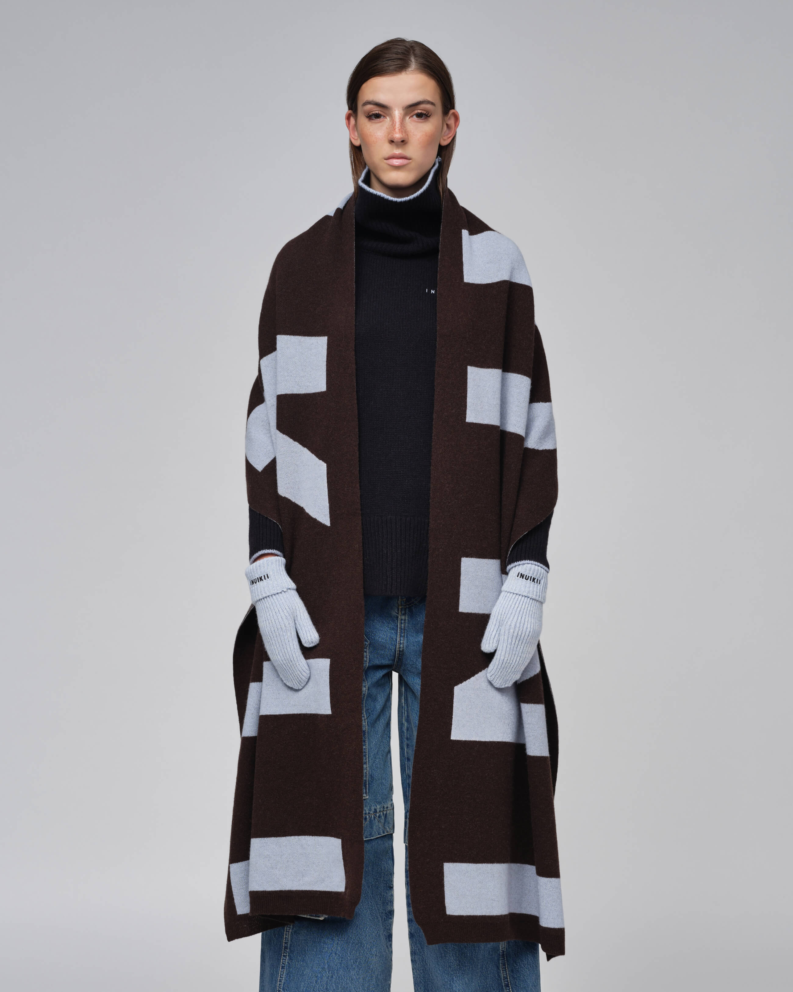 Jacquard Scarf INUIKII